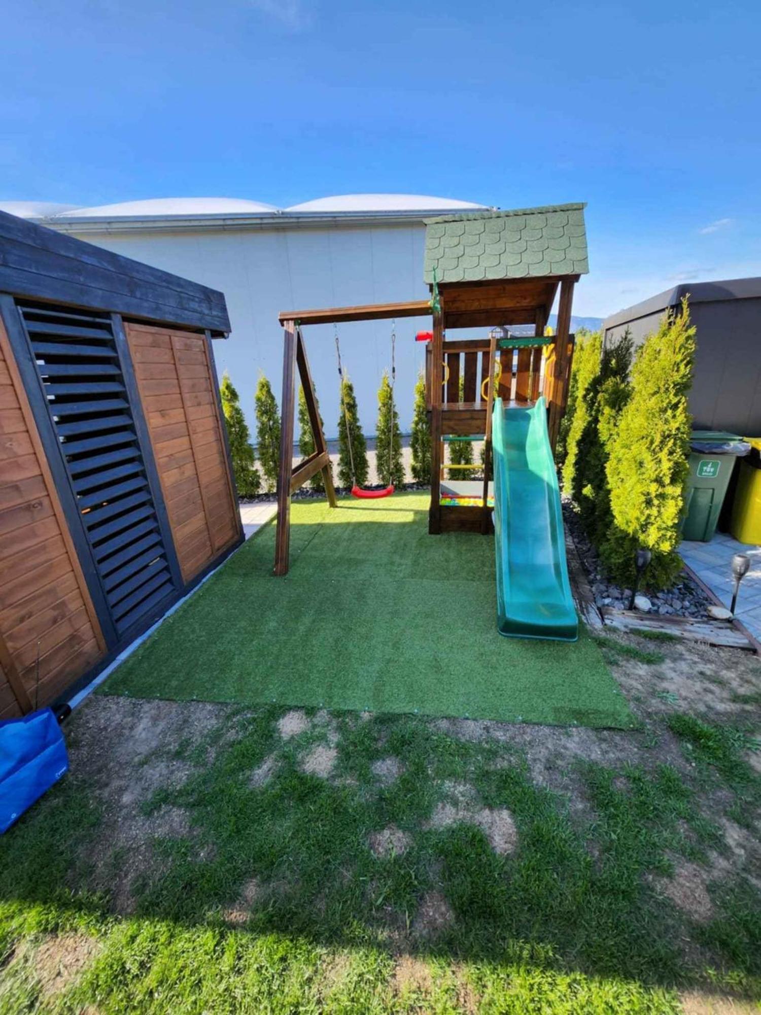 Apartmany K&K Liptovský Hrádok Dış mekan fotoğraf